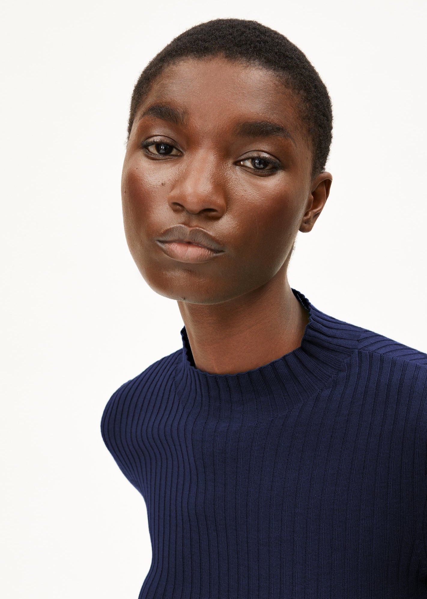 ALAANIA KNIT SWEATER
