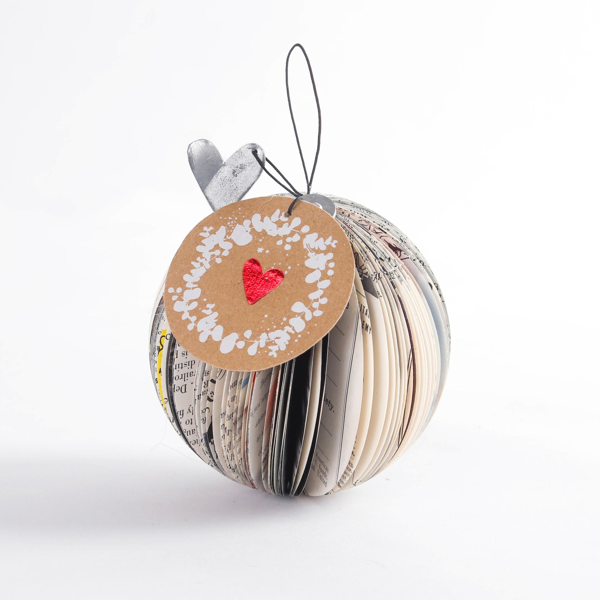 ZEITUNGSPAPIERKUGELN