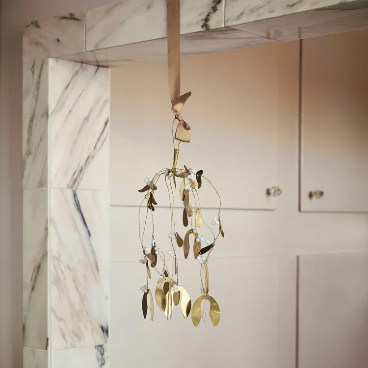 ORNAMENT MISTLETOE
