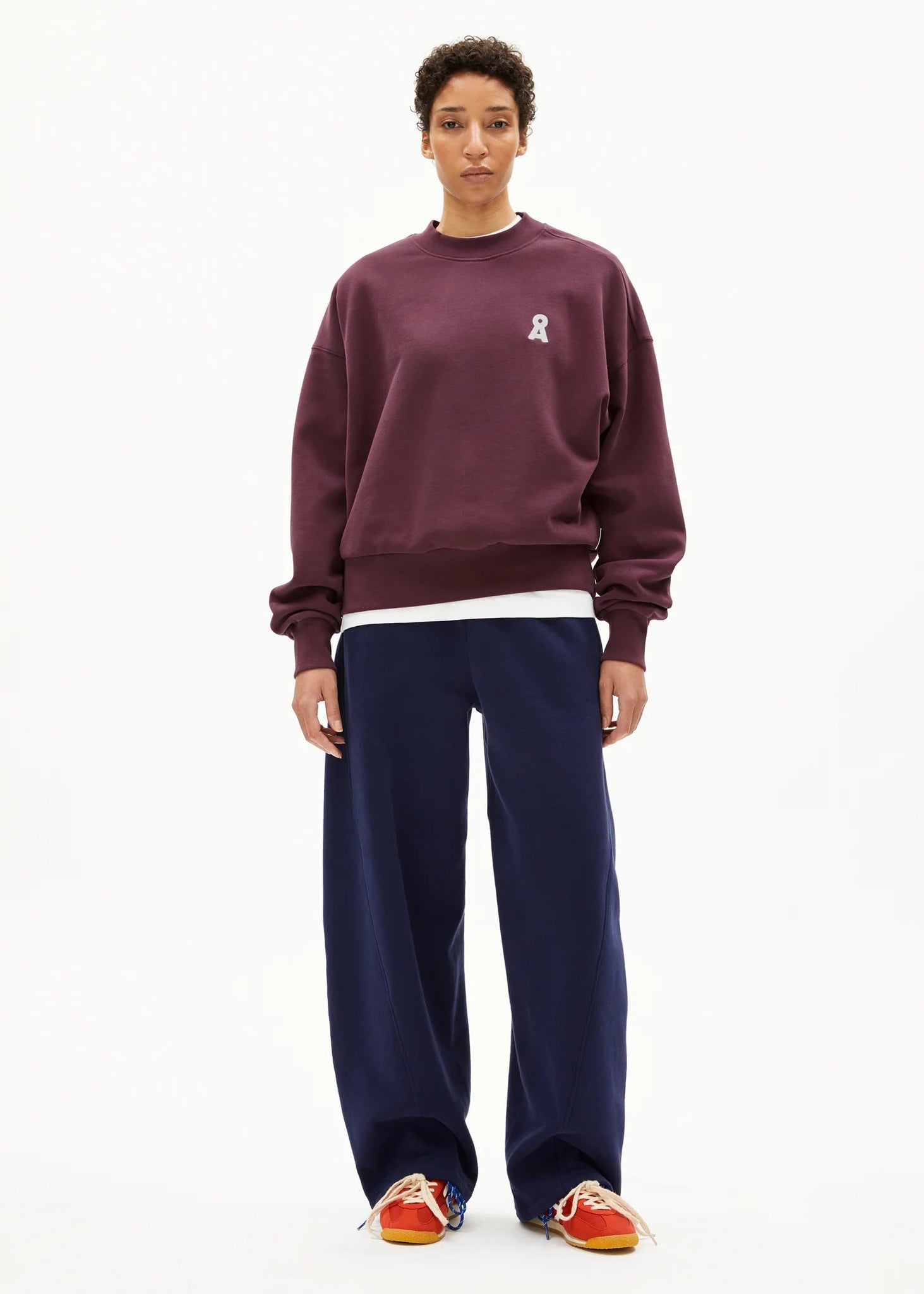 ICONIC Å ALIZAA SWEAT