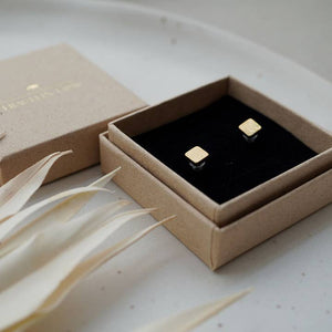 CUBIC OHRSTECKER