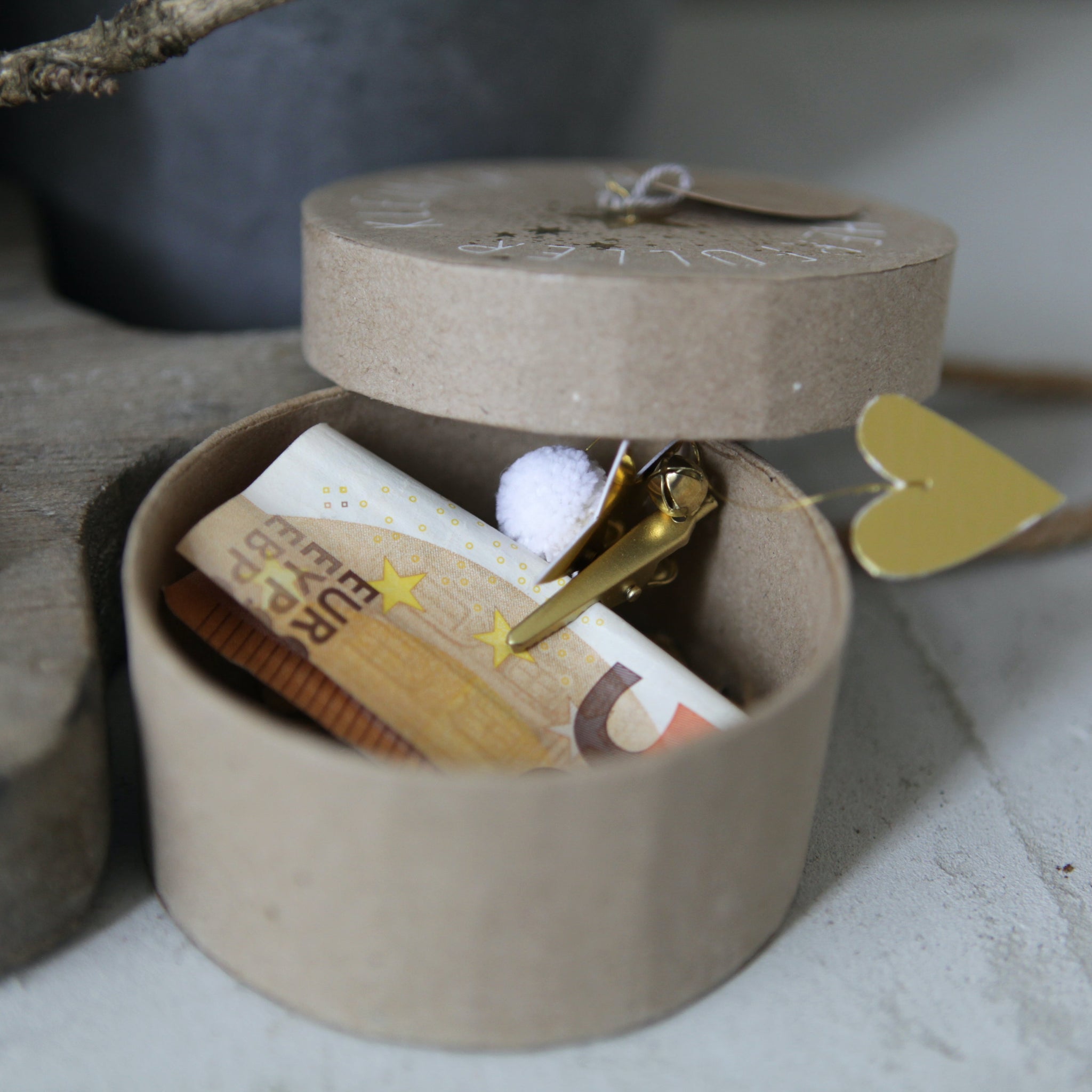 WINTER GELDGESCHENKDOSE