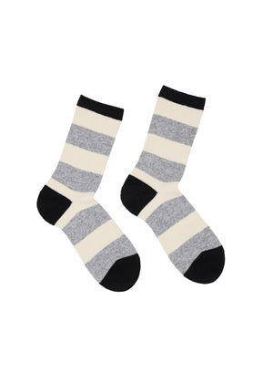 SOCKEN MIT STREIFEN
