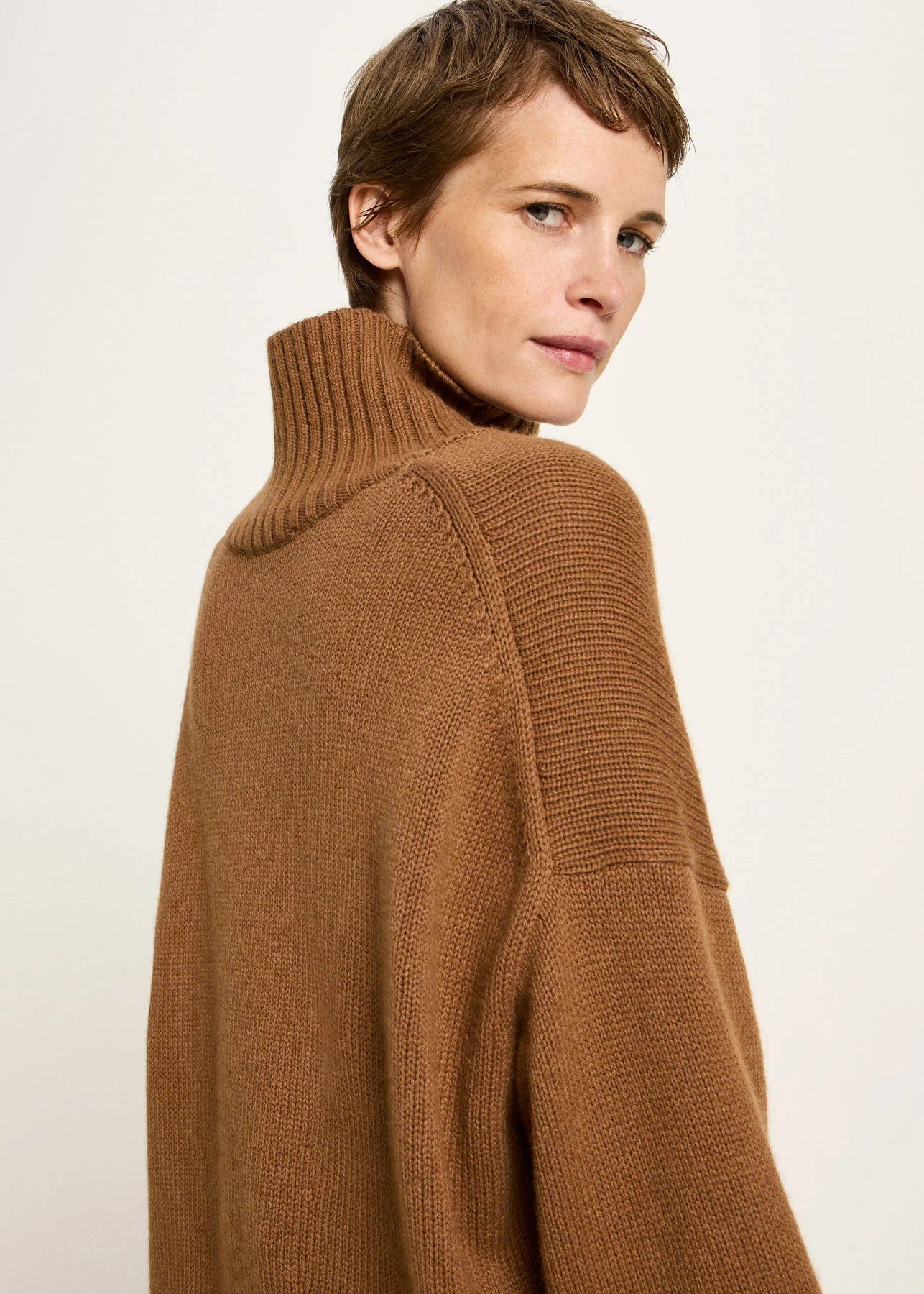OVERSIZED PULLOVER