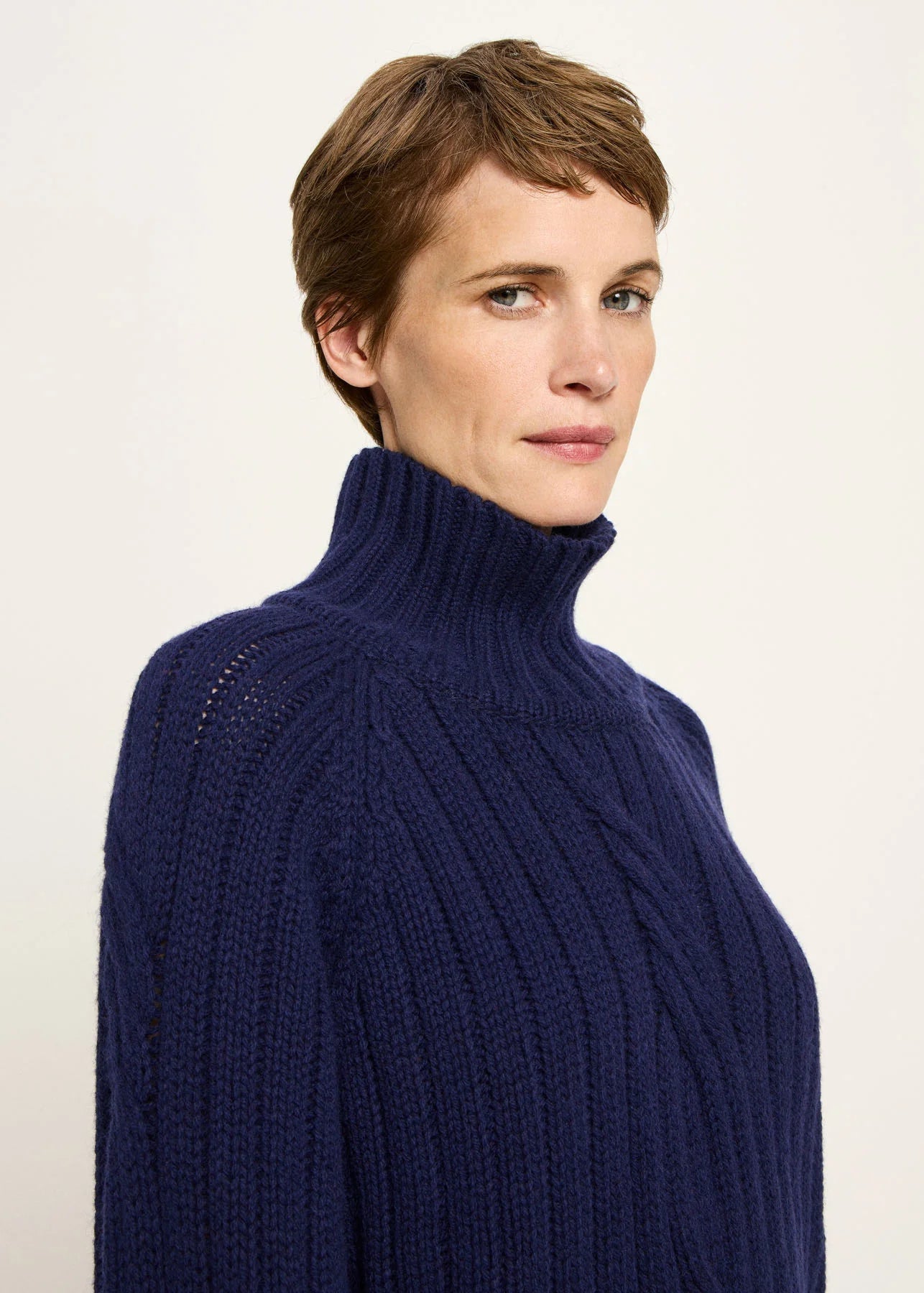 RIPPENPULLOVER OVERSIZE
