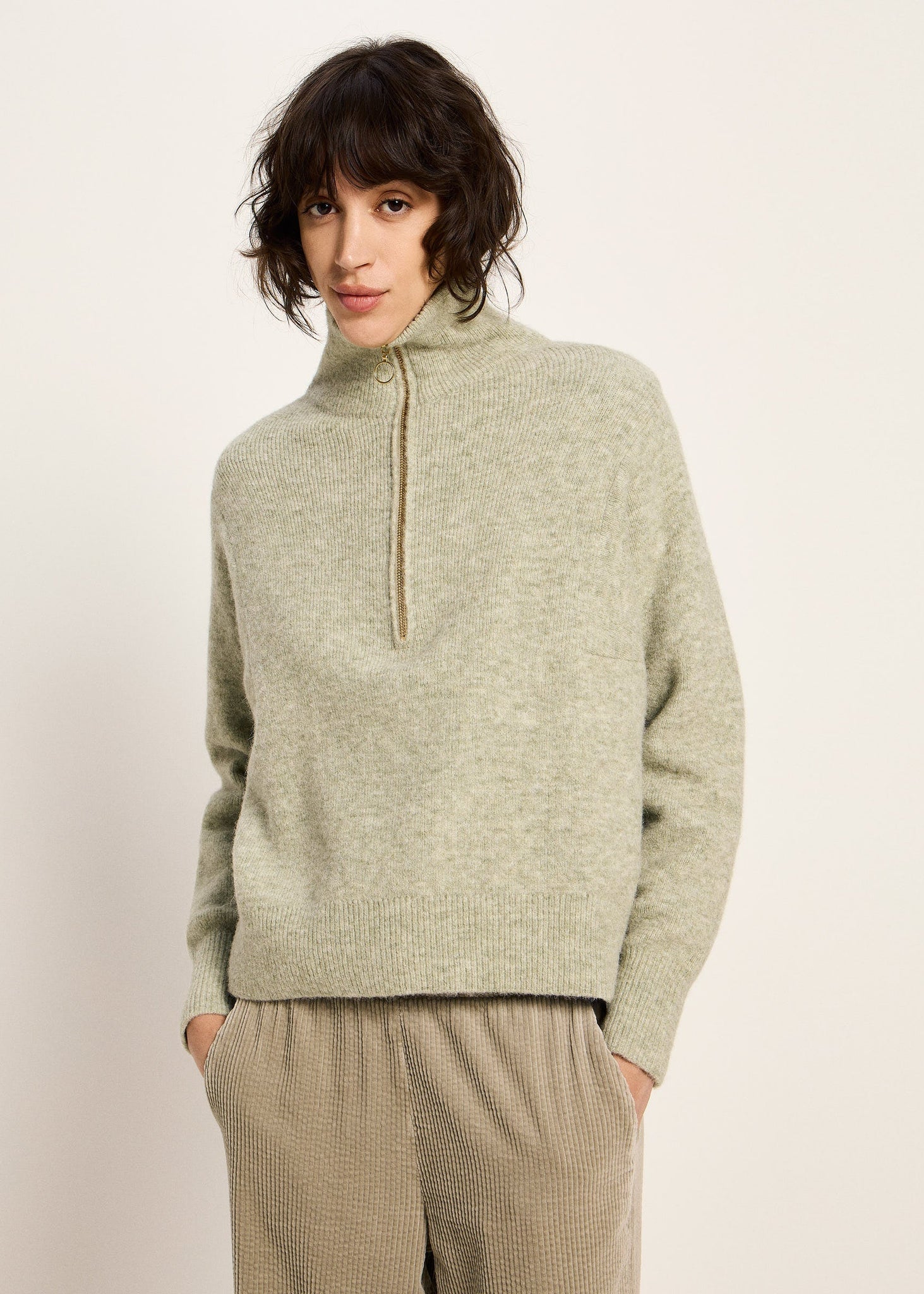 HALF-ZIP PULLOVER