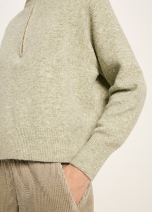 HALF-ZIP PULLOVER