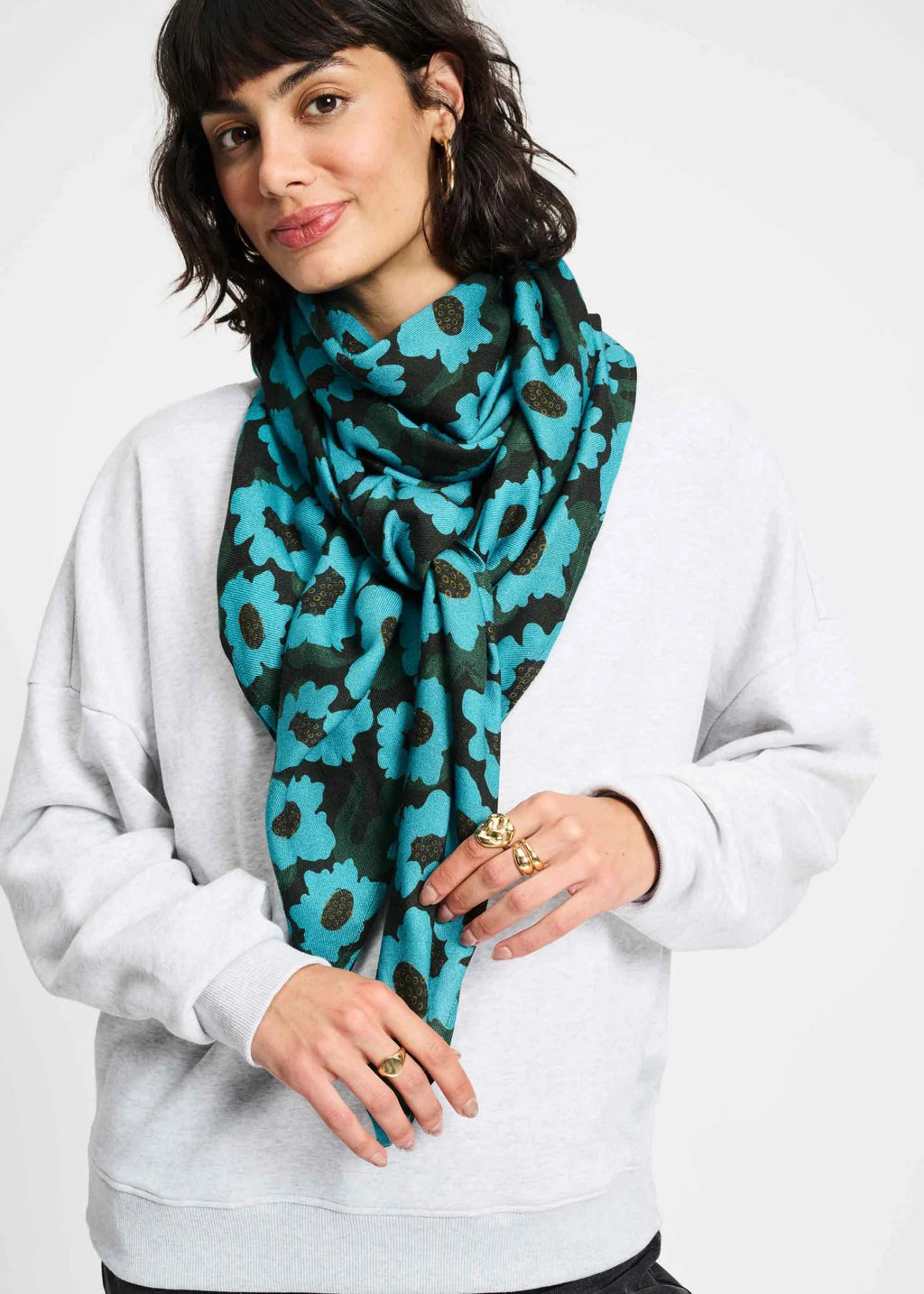 SHAWL - WILD FLOWERS