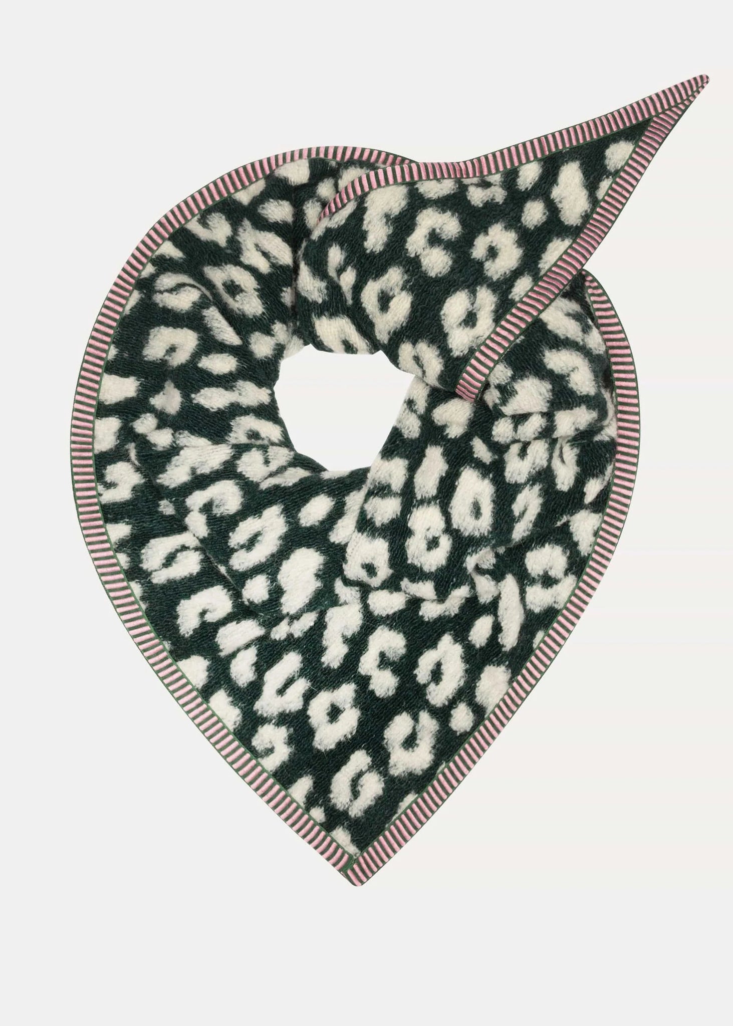 SHAWL - LEOPARD GREEN