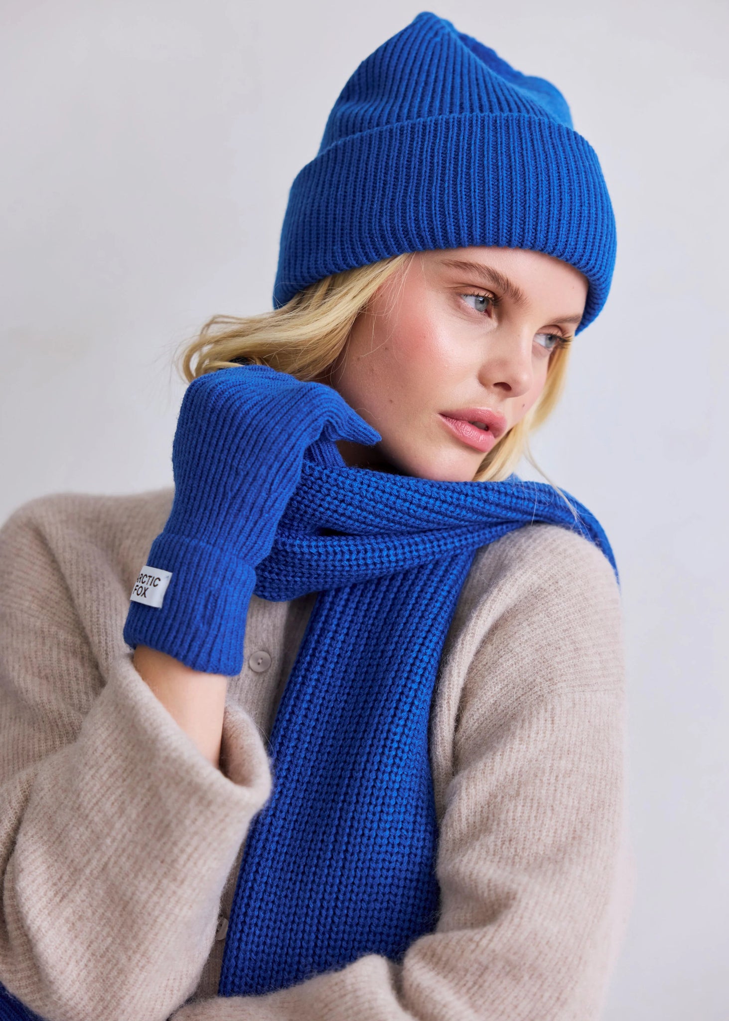 MÜTZE AUS RECYCELTEN FLASCHEN