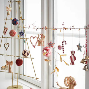 BRASS MISTLETOE