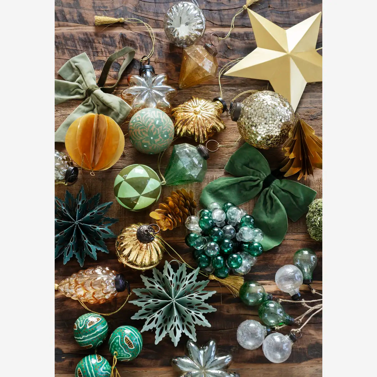 GLASS CHRISTMAS BALLS