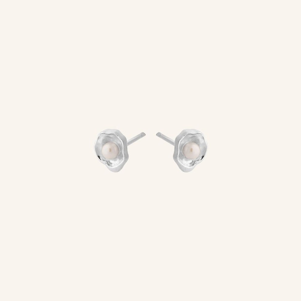 HIDDEN PEARL EARSTICKS