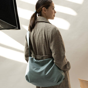 LOT BOLD CROSS BODY