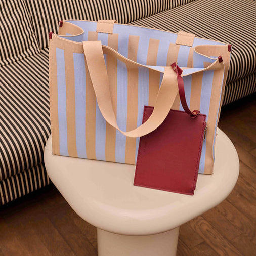 SHOPPER