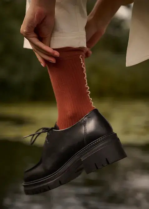 RUFFLED SOCKS