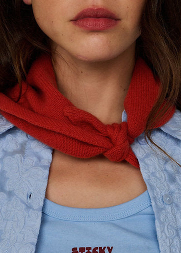 TRIANGLE SCARF - 3 FARBEN