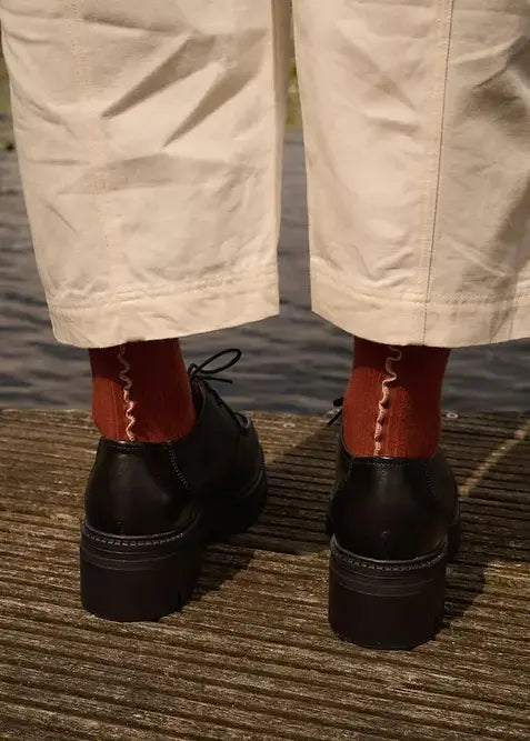 RUFFLED SOCKS