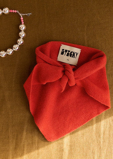 TRIANGLE SCARF - 3 FARBEN