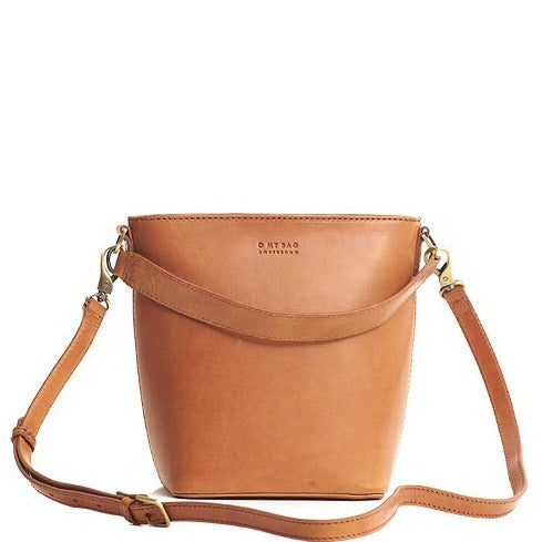 BOBBI BUCKET BAG