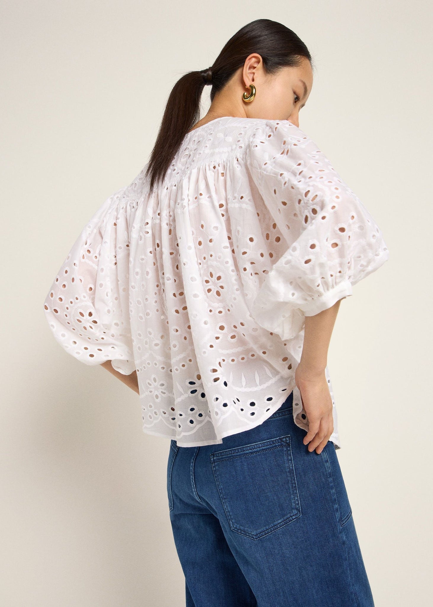 STICKEREIBLUSE