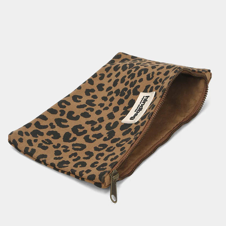 EMMA LEO ETUI