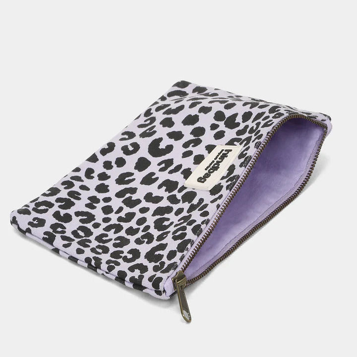 EMMA LEO ETUI