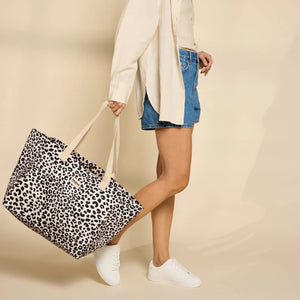 CLAUDE LEO SHOPPER