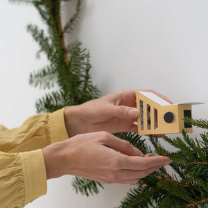 TINY HOUSES