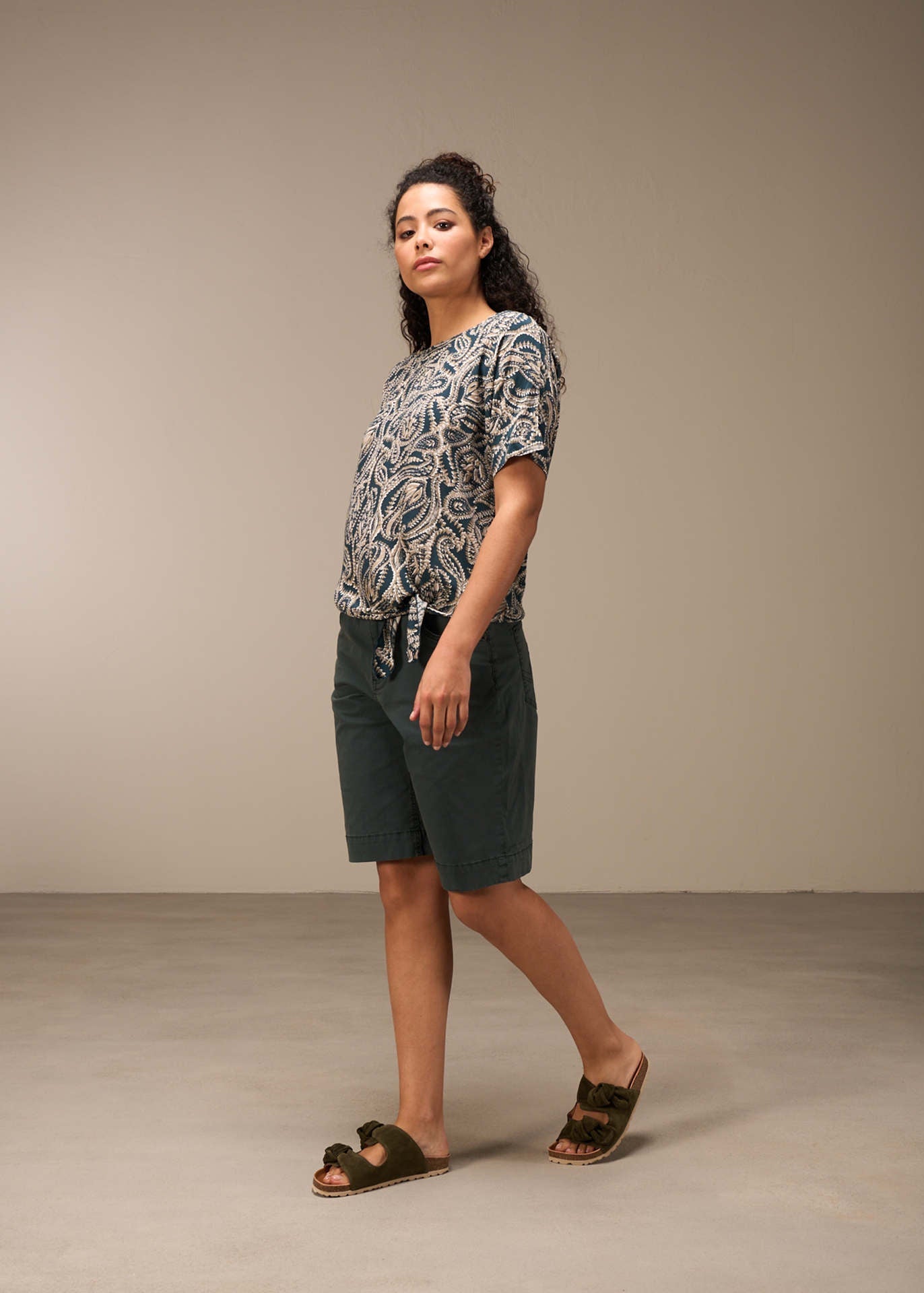 BERMUDAS