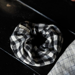 SCRUNCHIE